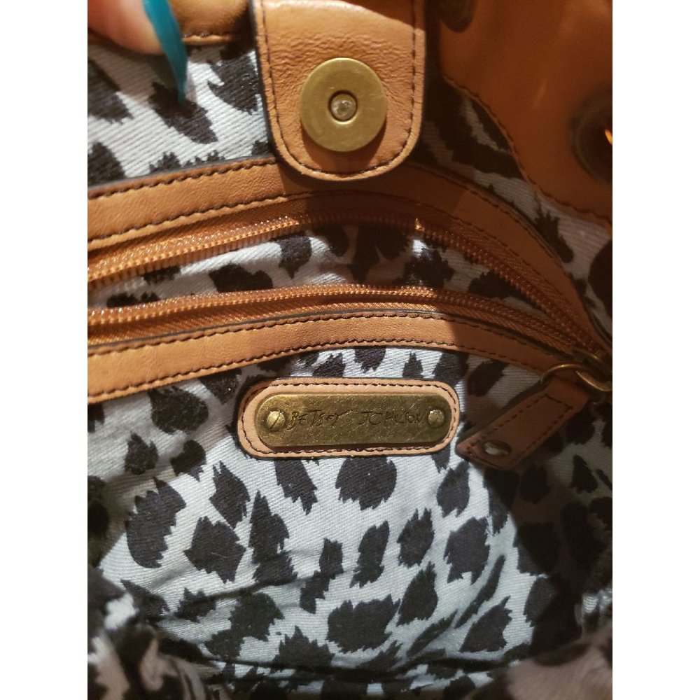 Betsey Johnson 1990s Cheetah Print Leather Shoulder Bag | 90s Brown Animal Print - Picture 9 of 11